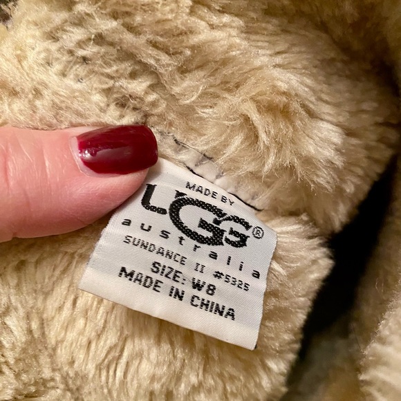 UGG Australia Sundance II Boots Short Women 8  8.5 EUC Chestnut - Picture 7 of 8